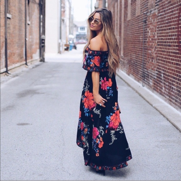 Monaco Off The Shoulder Dress, Vici Collection NWT - Picture 3 of 4